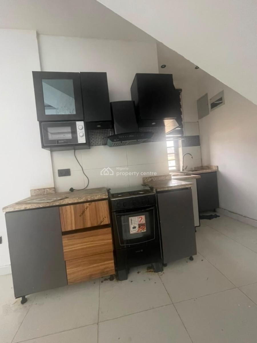 Luxury 2 Bedroom Terraced Duplex, Ologolo, Lekki, Lagos, Terraced Duplex for Rent