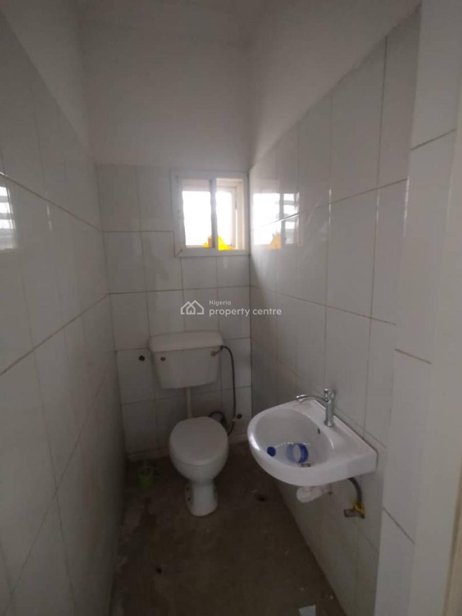 Renovated 3 Bedroom Apartment with 3 Toilets, Katampe (main), Katampe, Abuja, Flat / Apartment for Rent