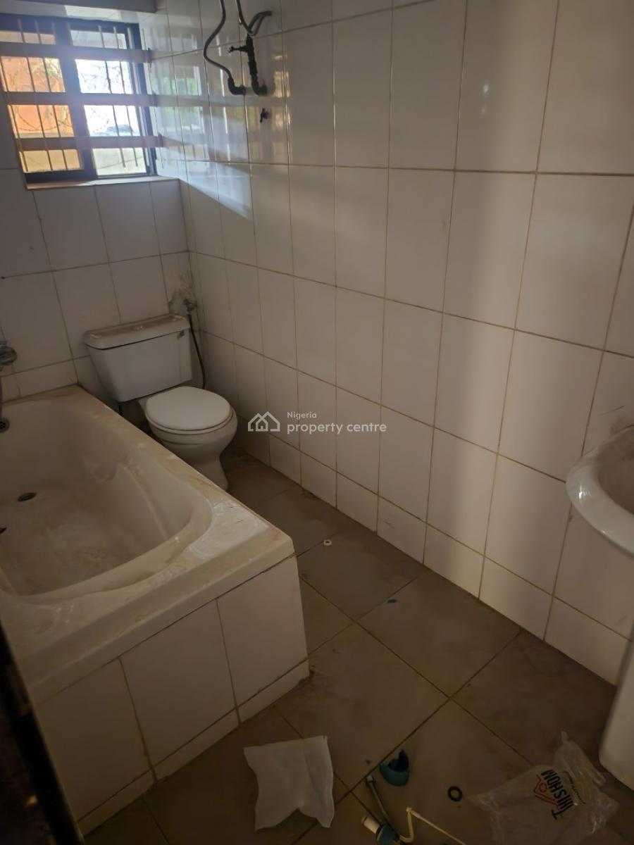 Fully Detached 2 Bedroom Bungalow, Gatedoffice/residence, Wuse Zone( Tarred Rd), Wuse, Abuja, Detached Bungalow for Rent