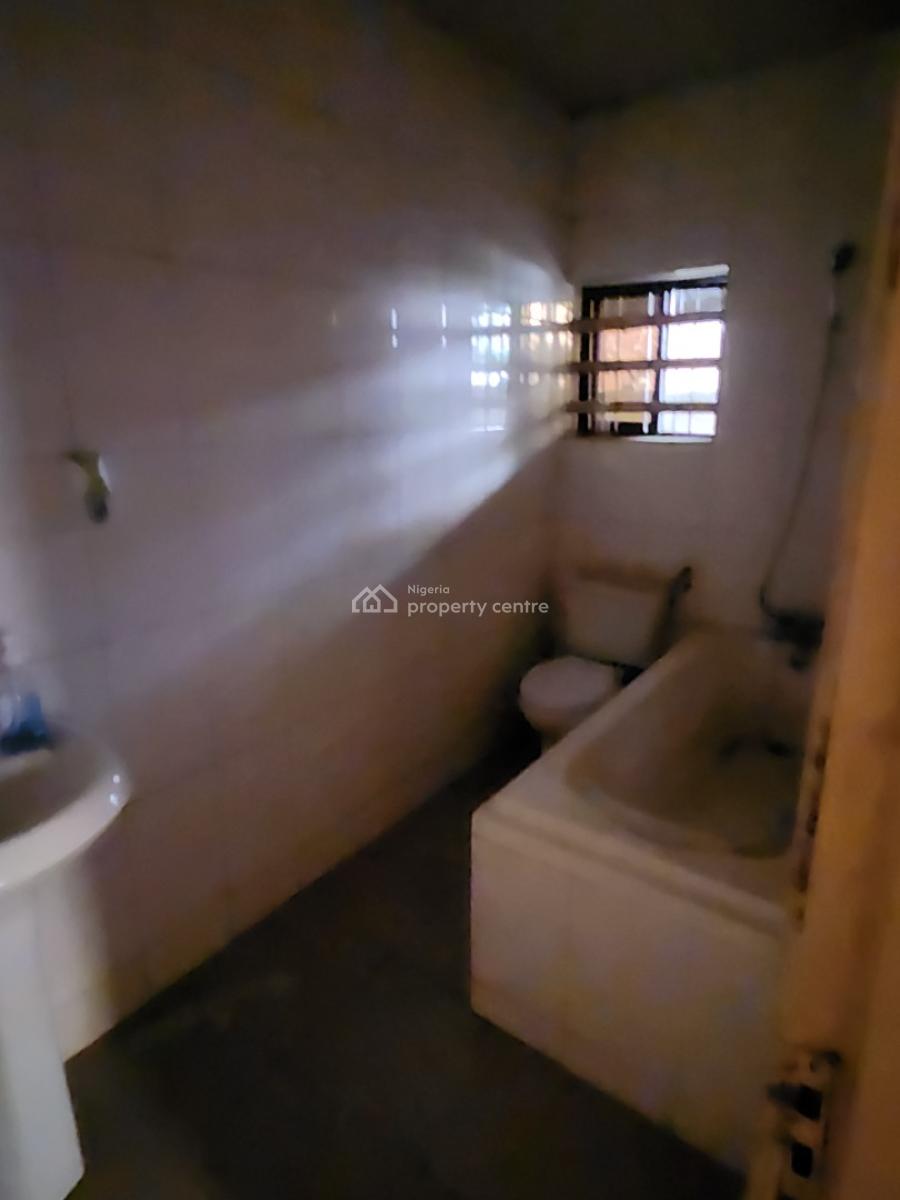 Fully Detached 2 Bedroom Bungalow, Gatedoffice/residence, Wuse Zone( Tarred Rd), Wuse, Abuja, Detached Bungalow for Rent