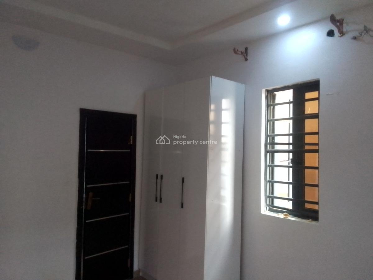 Spacious Luxury 1 Bedroom Flat with Excellent Features, Muniru Estate, Ogombo, Ajah, Lagos, Mini Flat (room and Parlour) for Rent