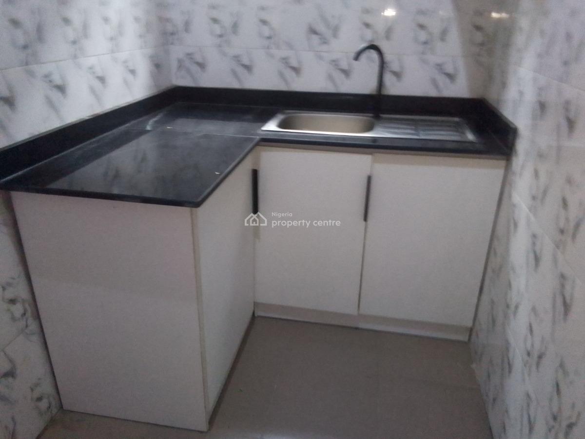 Spacious Luxury 1 Bedroom Flat with Excellent Features, Muniru Estate, Ogombo, Ajah, Lagos, Mini Flat (room and Parlour) for Rent