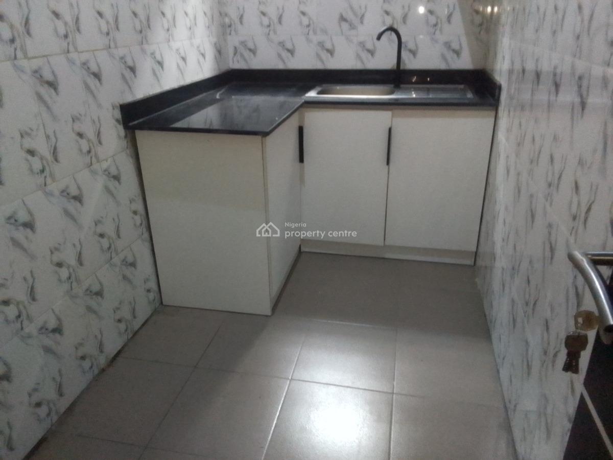 Spacious Luxury 1 Bedroom Flat with Excellent Features, Muniru Estate, Ogombo, Ajah, Lagos, Mini Flat (room and Parlour) for Rent