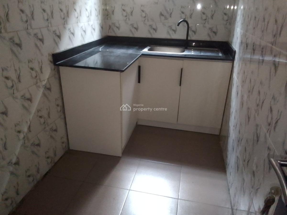Spacious Luxury 1 Bedroom Flat with Excellent Features, Muniru Estate, Ogombo, Ajah, Lagos, Mini Flat (room and Parlour) for Rent