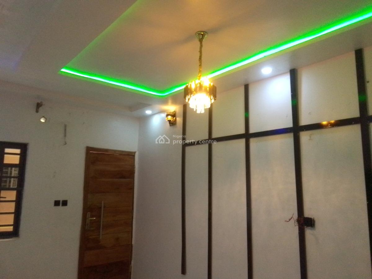 Spacious Luxury 1 Bedroom Flat with Excellent Features, Muniru Estate, Ogombo, Ajah, Lagos, Mini Flat (room and Parlour) for Rent