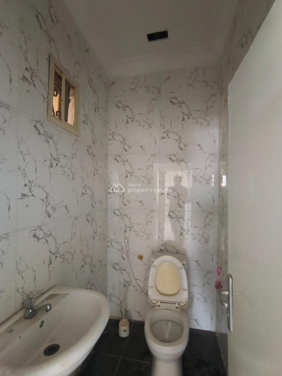 a 3 Bedroom Duplex, By Agungi, After Osapa, Lekki, Lagos, Semi-detached Duplex for Rent