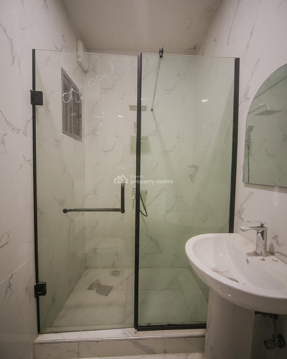 5 Bedroom Duplex, Osapa, Lekki, Lagos, Terraced Duplex for Sale