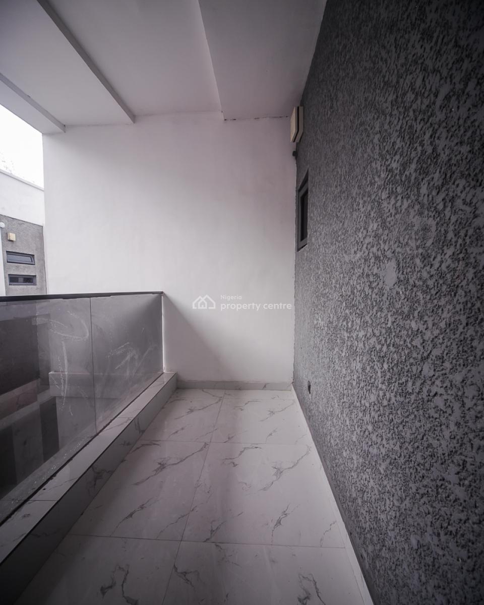 5 Bedroom Duplex, Osapa, Lekki, Lagos, Terraced Duplex for Sale