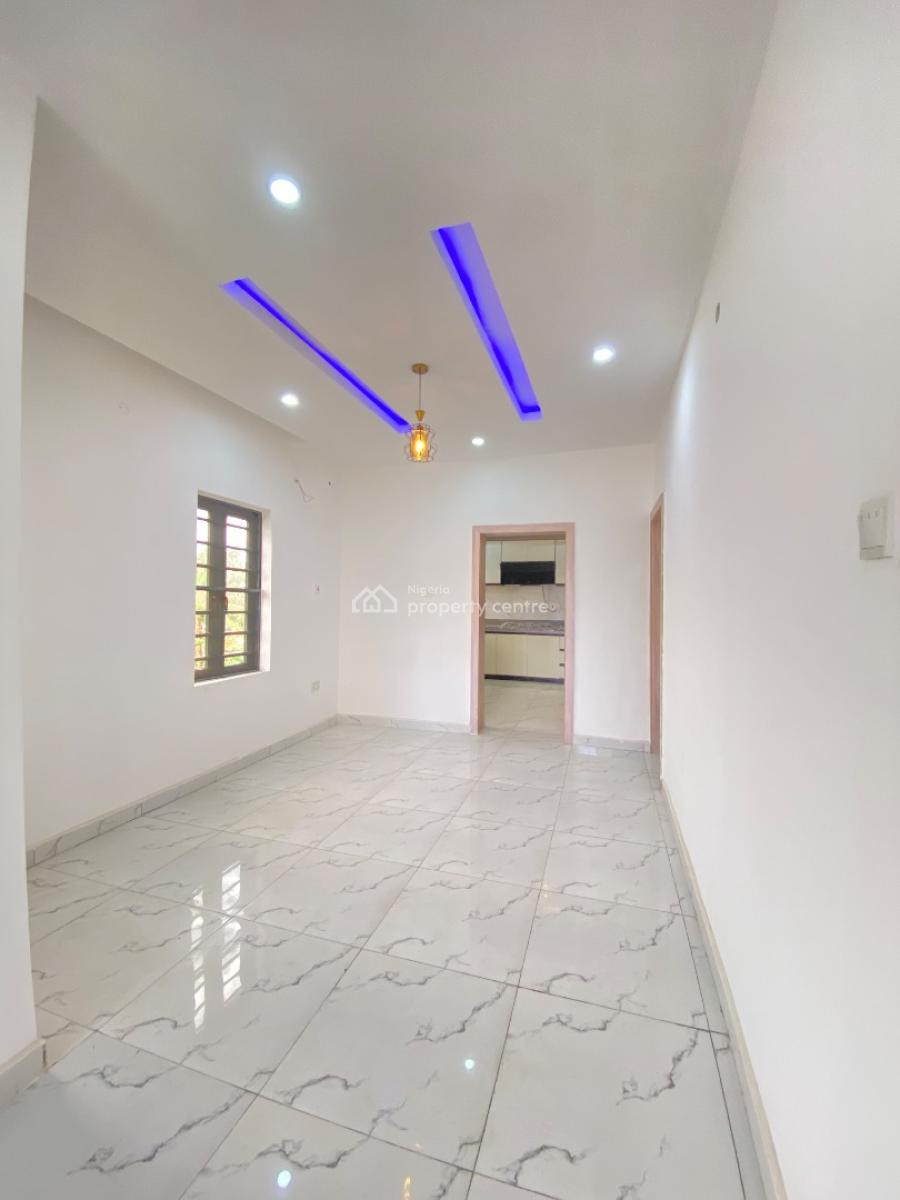 4 Bedroom Detached House with Study Room, General Paint, Sangotedo, Ajah, Lagos, Detached Duplex for Rent