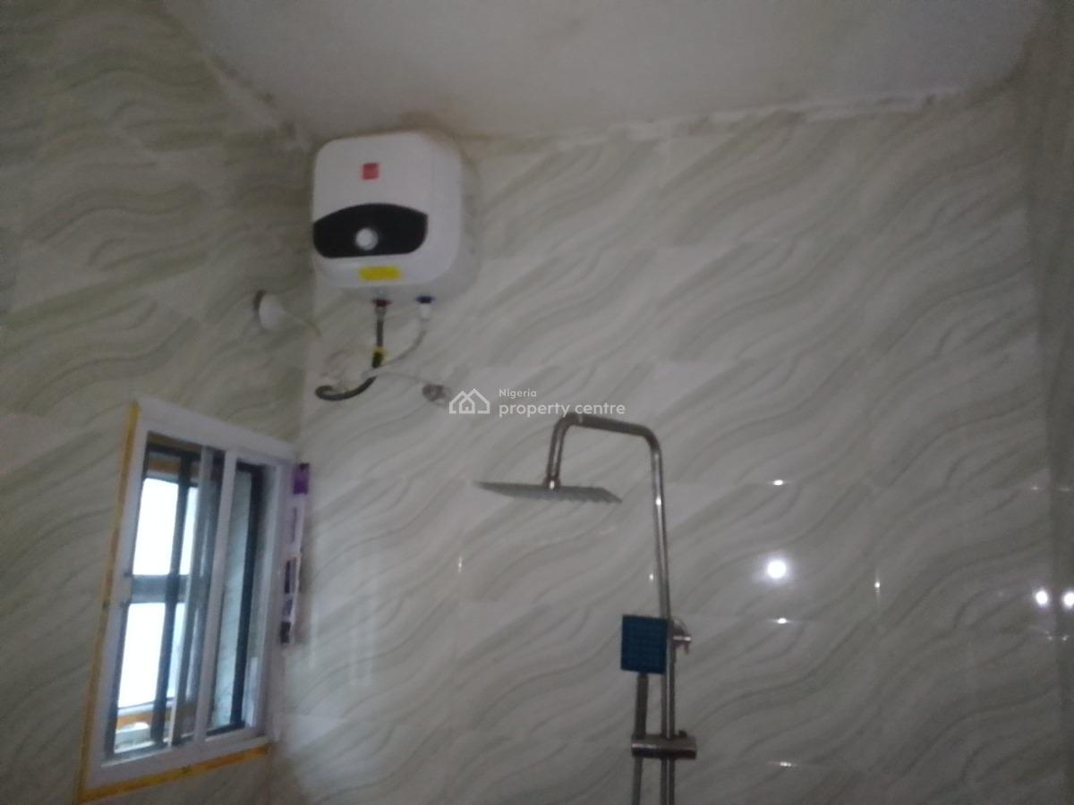 Spacious Luxury 2 Bedroom Flat with Excellent Features, K1 Supermarket Rd, Ogombo, Ajah, Lagos, Flat / Apartment for Rent