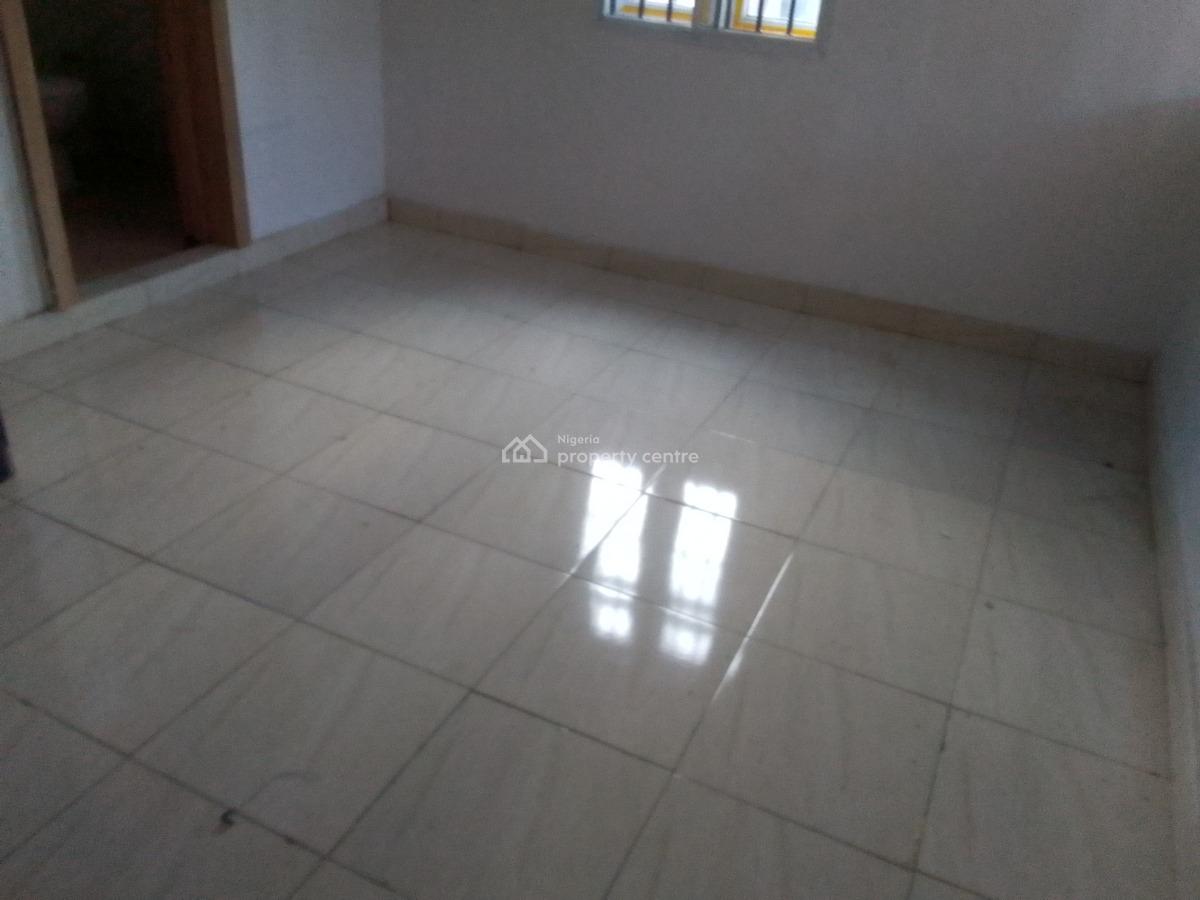 Spacious Luxury 2 Bedroom Flat with Excellent Features, K1 Supermarket Rd, Ogombo, Ajah, Lagos, Flat / Apartment for Rent