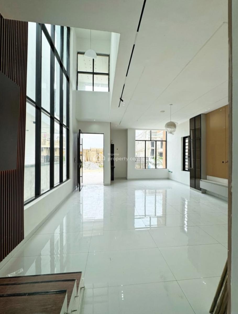 Luxury 5 Bedrooms  Detached Duplex with a Bq  and a Pool, Ajah, Lagos, Detached Duplex for Sale
