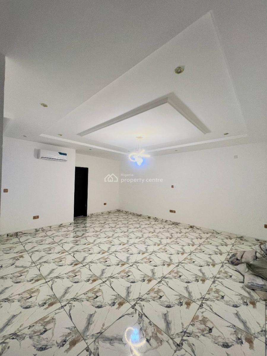 Spacious 1 Bedroom Apartment, Ideal for Professionals Seeking Comfort, Convenience, a Prime Address, Ikoyi, Lagos, Flat / Apartment for Rent