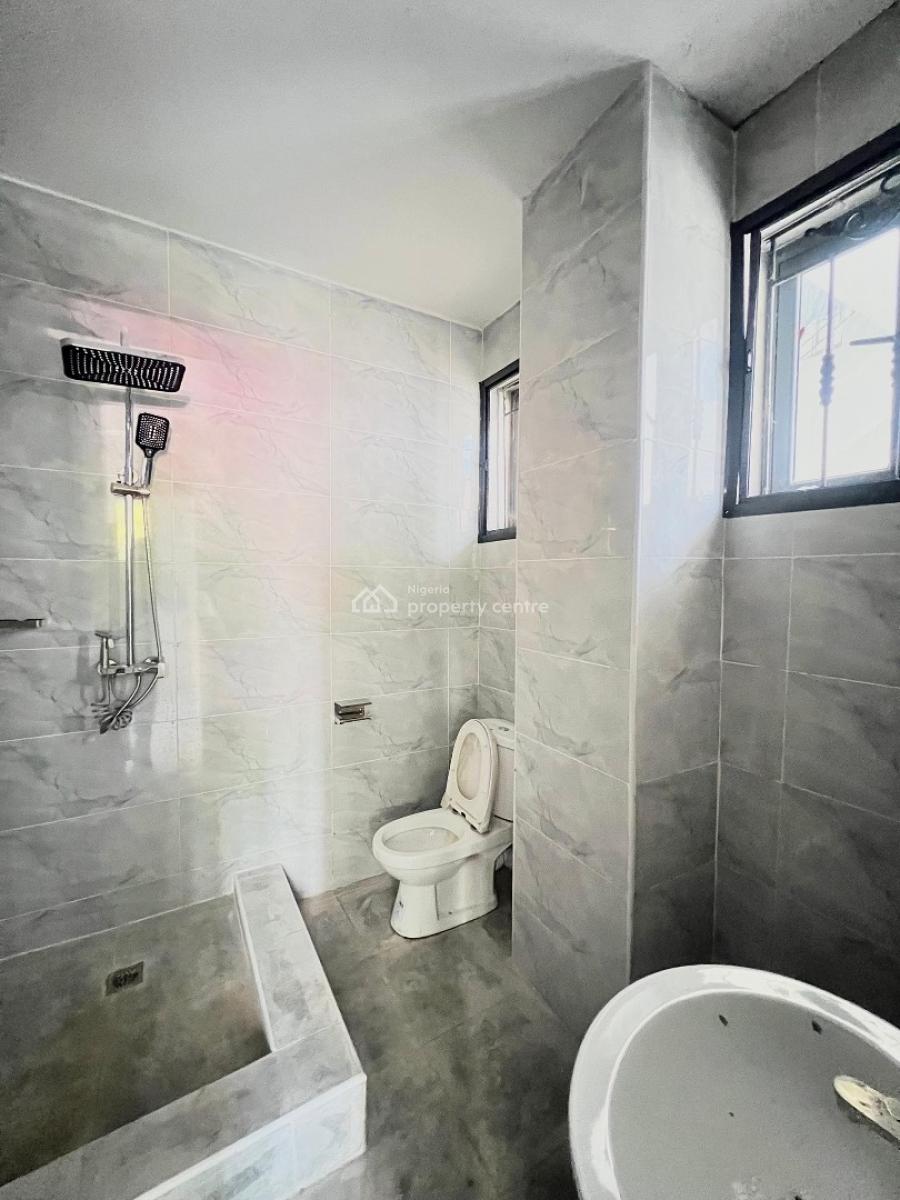 Spacious 1 Bedroom Apartment, Ideal for Professionals Seeking Comfort, Convenience, a Prime Address, Ikoyi, Lagos, Flat / Apartment for Rent