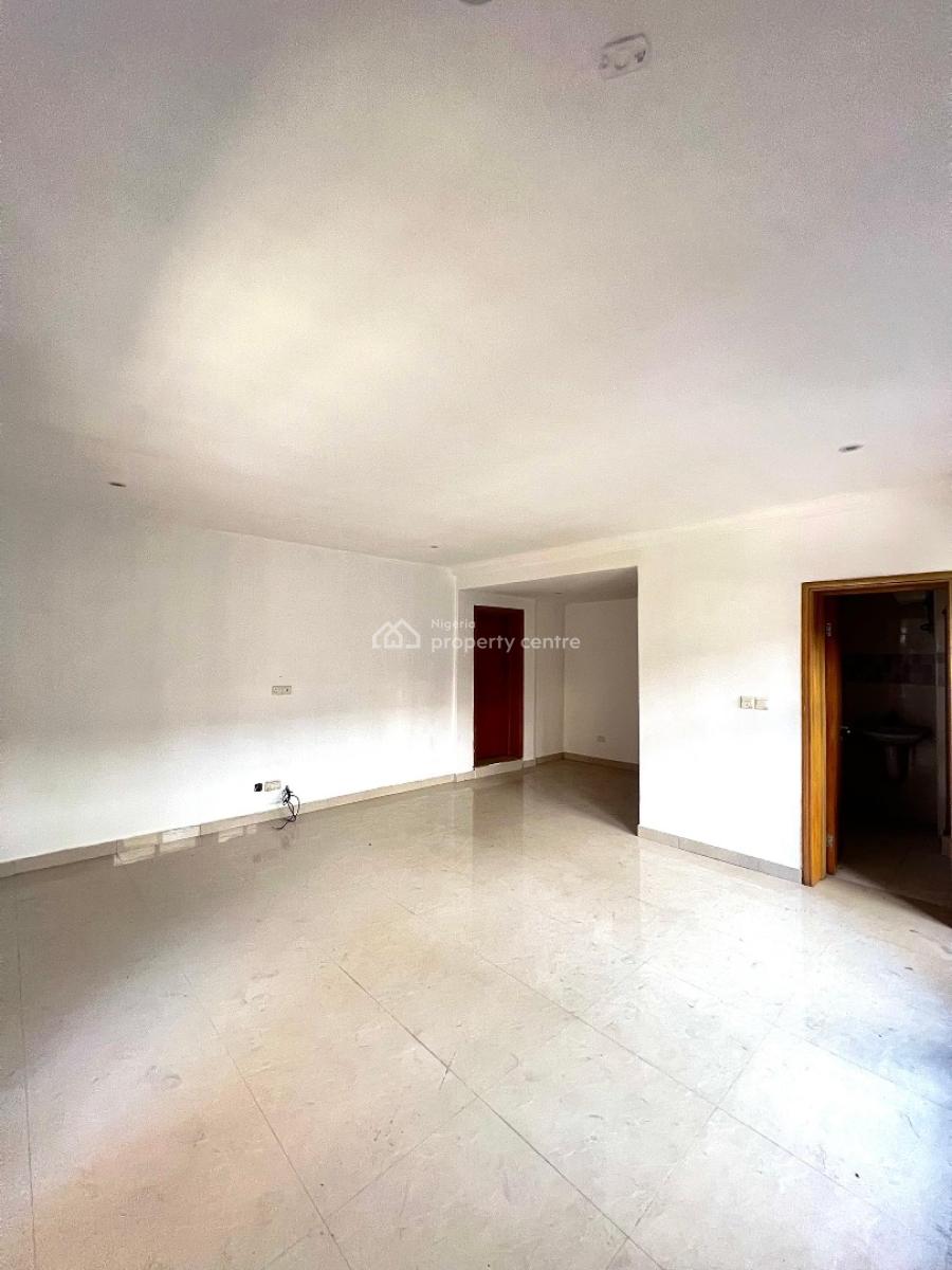 Spacious 1 Bedroom Apartment with Swimming Pool,gym, Lekki Phase 1, Lekki, Lagos, Flat / Apartment for Rent