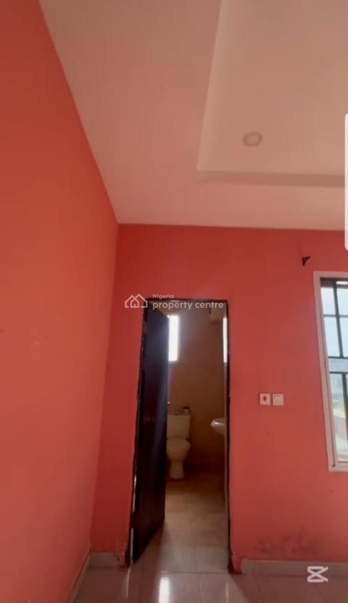 Above Is a Spacious Big Room Shared Apt, Badore, Ajah, Lagos, Flat / Apartment for Rent