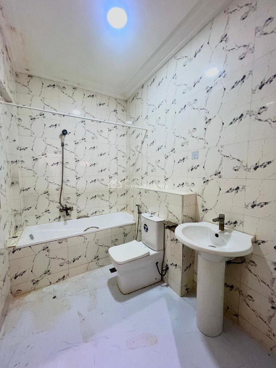 Waterfront 3 Bedroom Apartment with Bq , Swimming Pool, Banana Island, Ikoyi, Lagos, Flat / Apartment for Rent