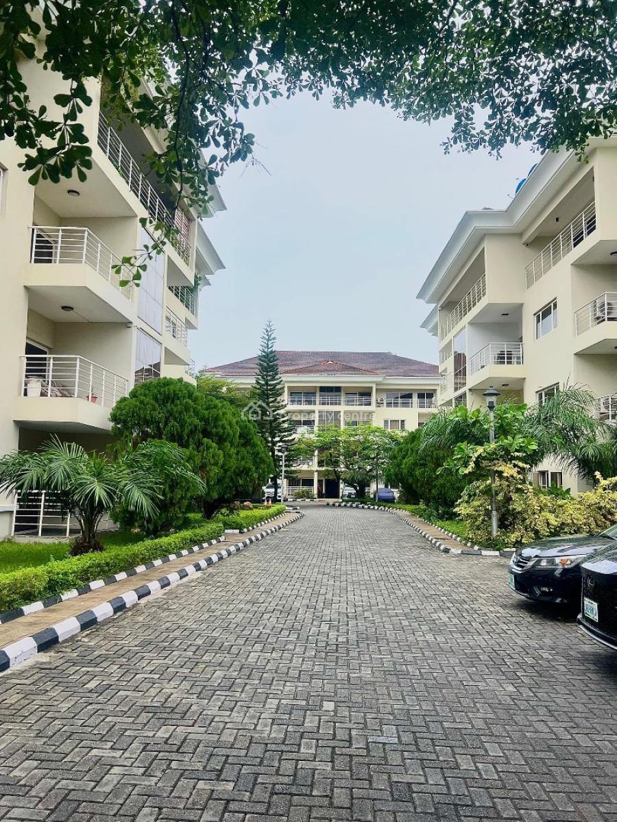 Waterfront 3 Bedroom Apartment with Bq , Swimming Pool, Banana Island, Ikoyi, Lagos, Flat / Apartment for Rent