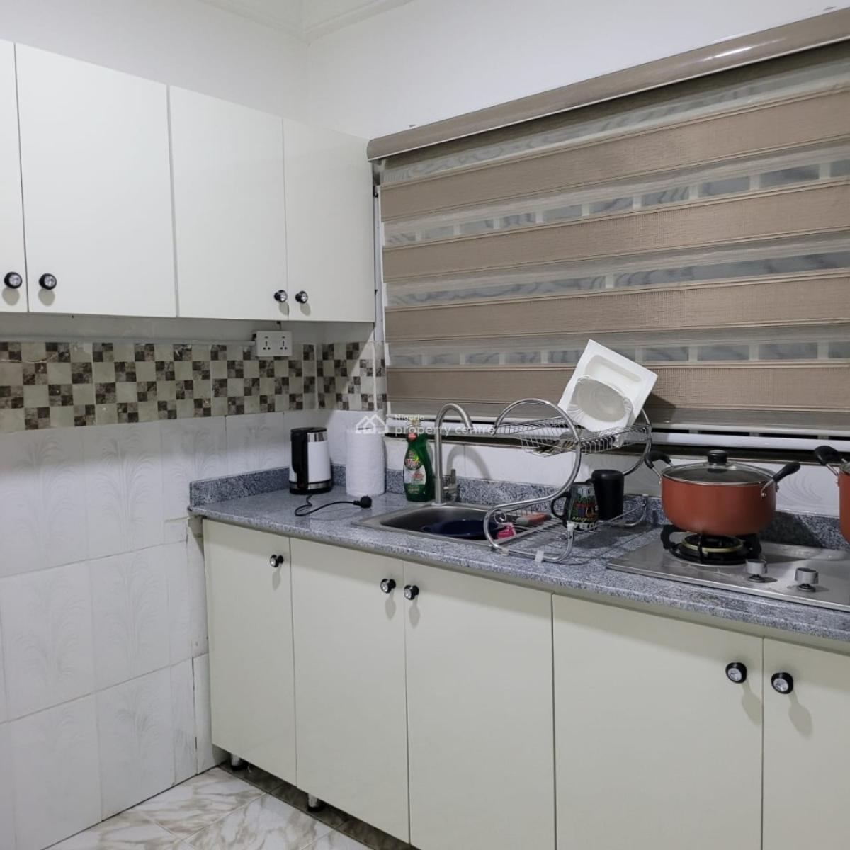 Standard and Furnished 1 Bedroom Apartment, Asokoro District, Abuja, Flat / Apartment for Rent