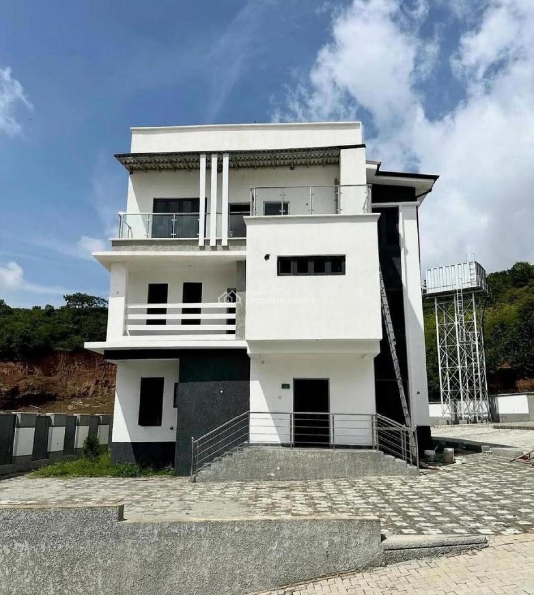 6bedrooms Detached Duplex with Bq, Inside Estate, Guzape District, Abuja, Detached Duplex for Sale