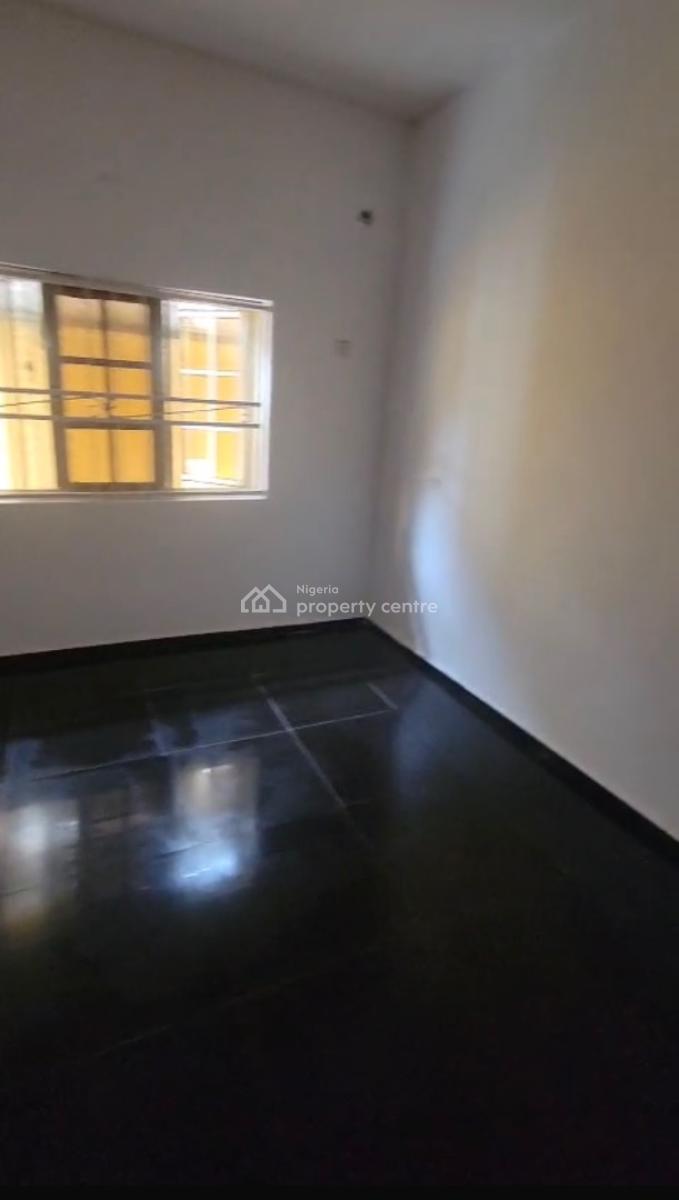 Well Maintained Miniflat with Private Kitchen, Lekki Phase 1, Lekki, Lagos, Mini Flat (room and Parlour) for Rent