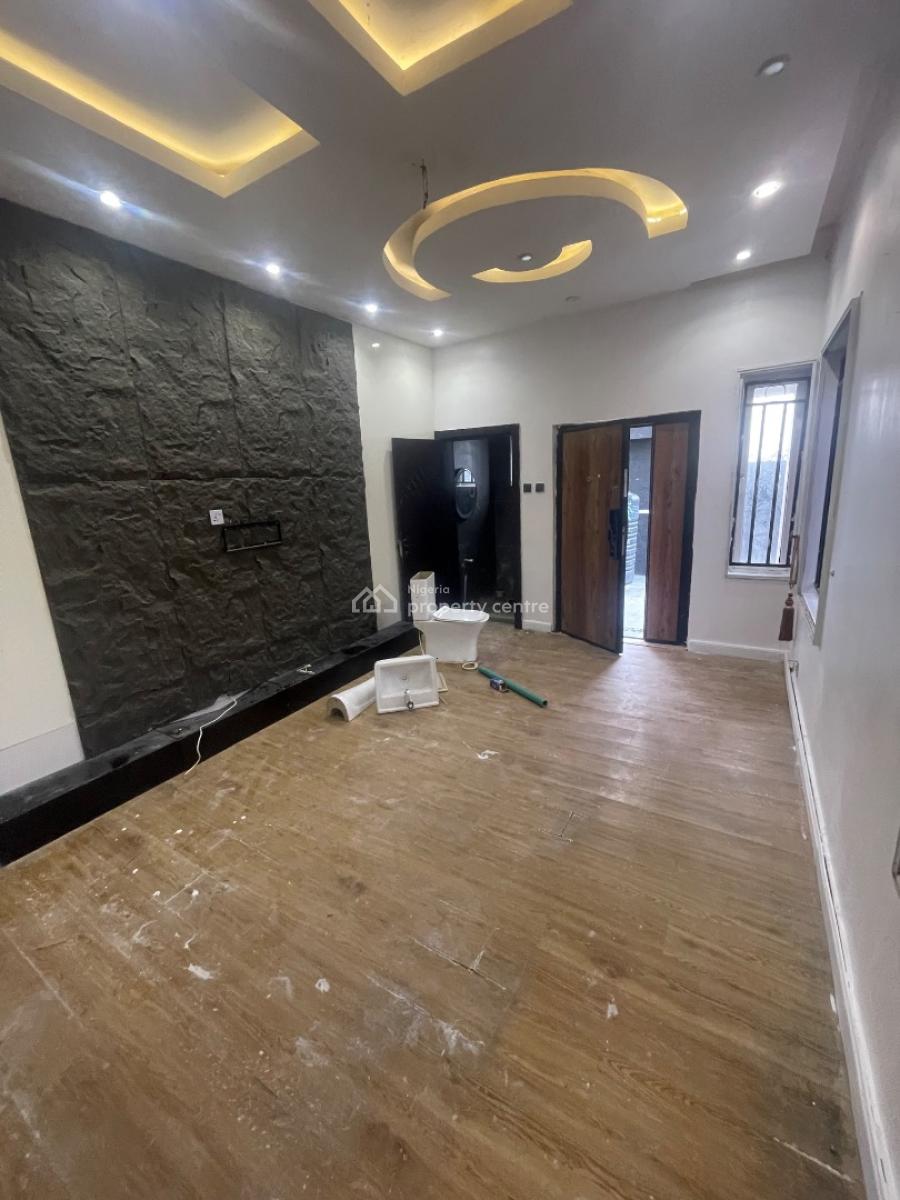 Spacious Room Downstairs Comes with Separate Meter, Bakare Estate, Agungi, Lekki, Lagos, Self Contain (single Rooms) for Rent