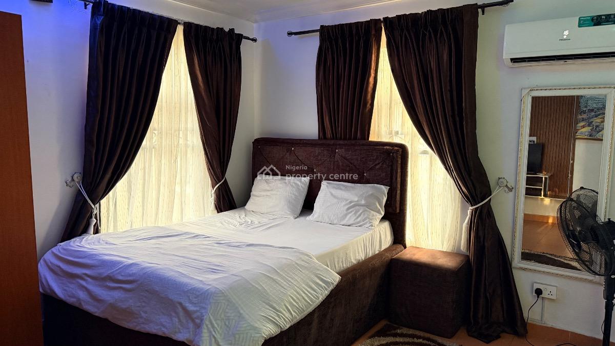 Fully Furnished / Serviced Single Room - Shared Kichen, Peninsular Gardens Estate, Sangotedo, Ajah, Lagos, Self Contain (single Rooms) for Rent