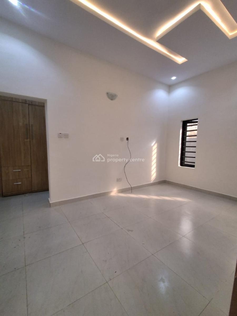 a Brand New Standard  2 Bedroom with Personal Pre Paid Meter, Badore Road, Ajah, Lagos, Flat / Apartment for Rent