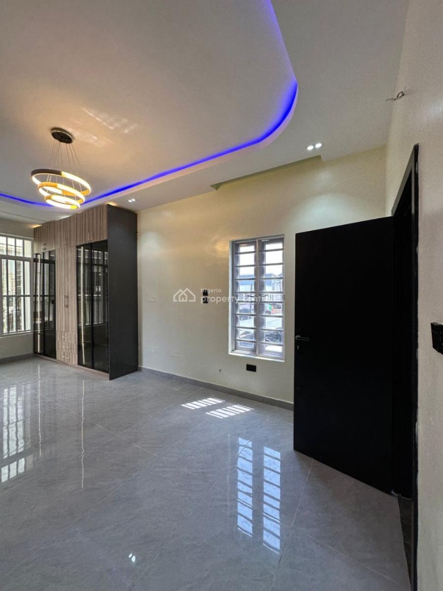 a 5 Bedroom Duplex, By Shoprite Road, Osapa, Lekki, Lagos, Detached Duplex for Sale