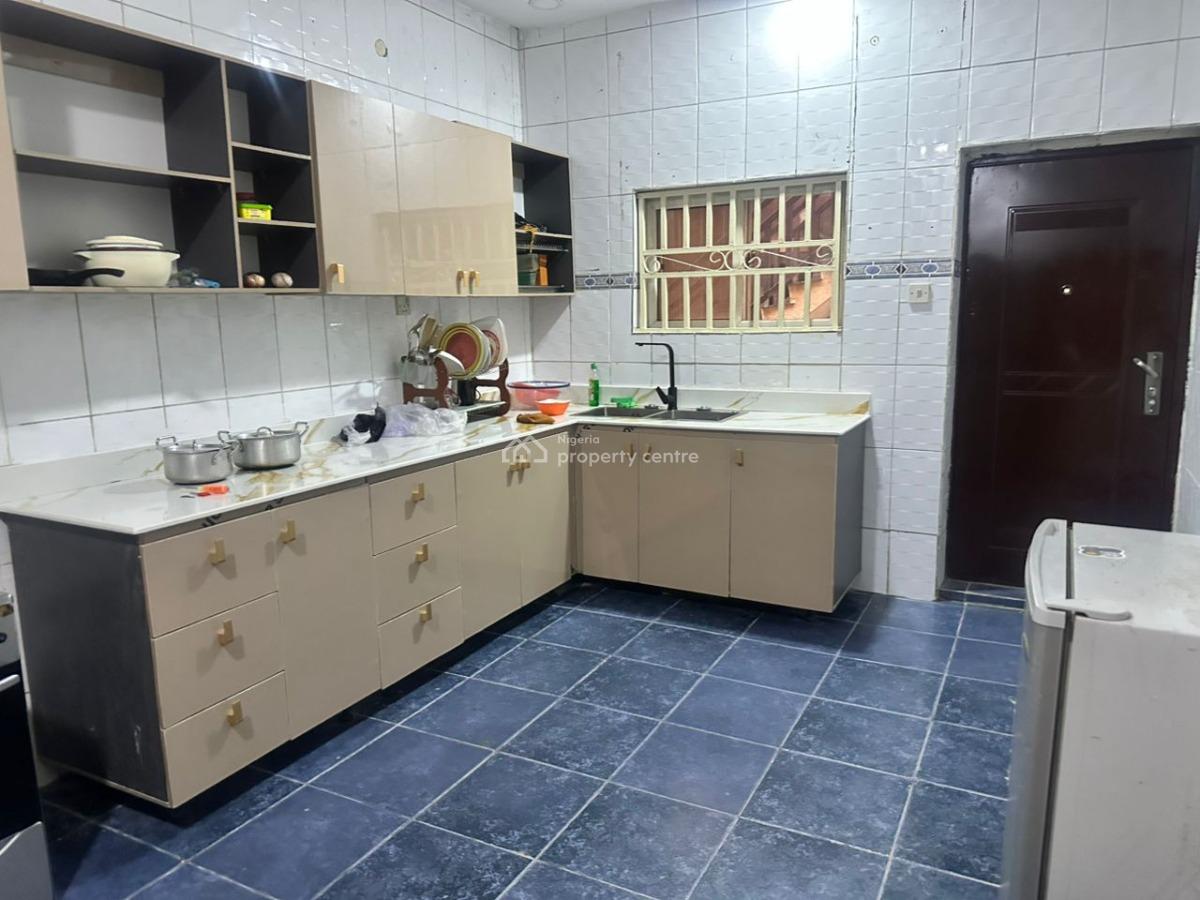 3-bedroom Luxury Apartment, Lekki Phase 1, Lekki, Lagos, Flat / Apartment for Rent