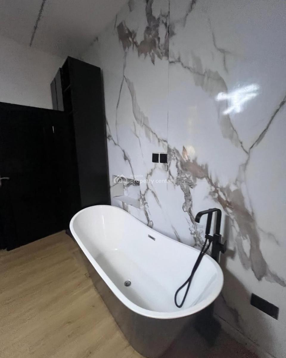 Fully Furnished One Bedroom Apartment, Lekki Phase 1, Lekki, Lagos, Mini Flat (room and Parlour) for Sale