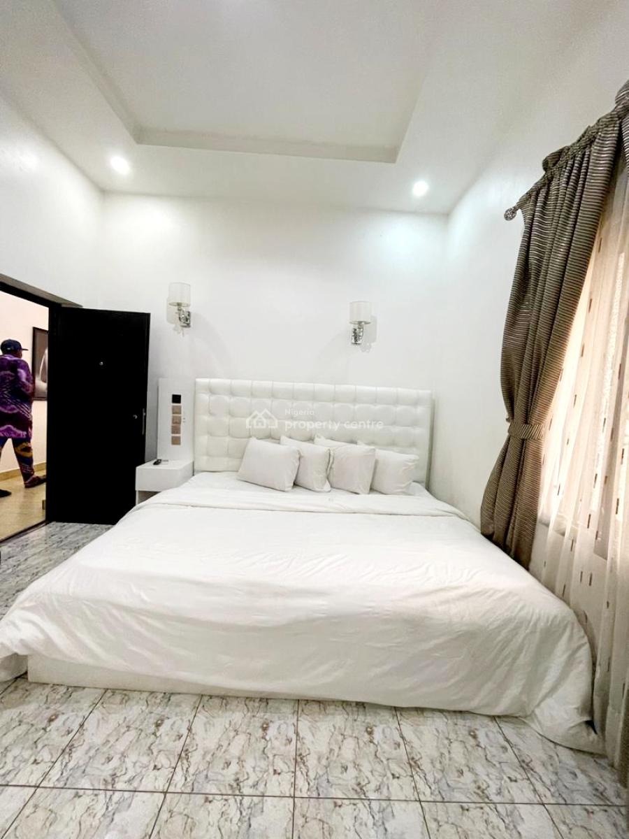 Luxury Furnished 3bedroom Block of Flats in a Secure Environment, Jahi By Living Faith Church, Jahi, Abuja, Flat / Apartment for Rent
