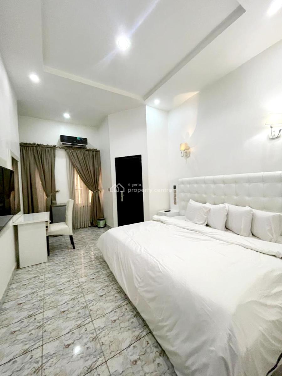 Luxury Furnished 3bedroom Block of Flats in a Secure Environment, Jahi By Living Faith Church, Jahi, Abuja, Flat / Apartment for Rent