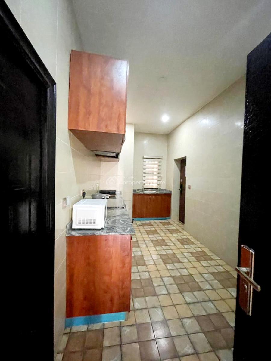 Luxury Furnished 3bedroom Block of Flats in a Secure Environment, Jahi By Living Faith Church, Jahi, Abuja, Flat / Apartment for Rent