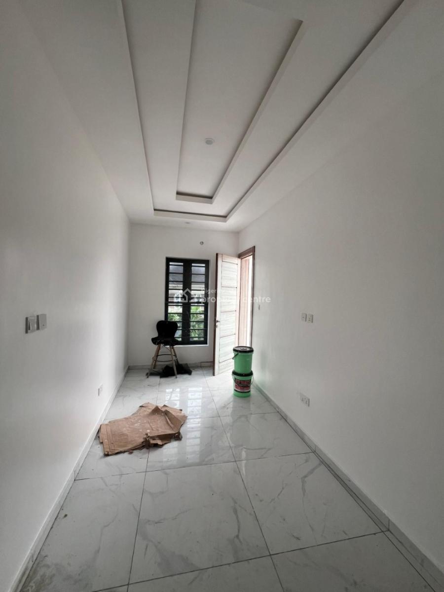 4-bedroom Semi-detached Duplex with Bq, Chevron Lekki Lagos, Lekki, Lagos, Semi-detached Duplex for Rent