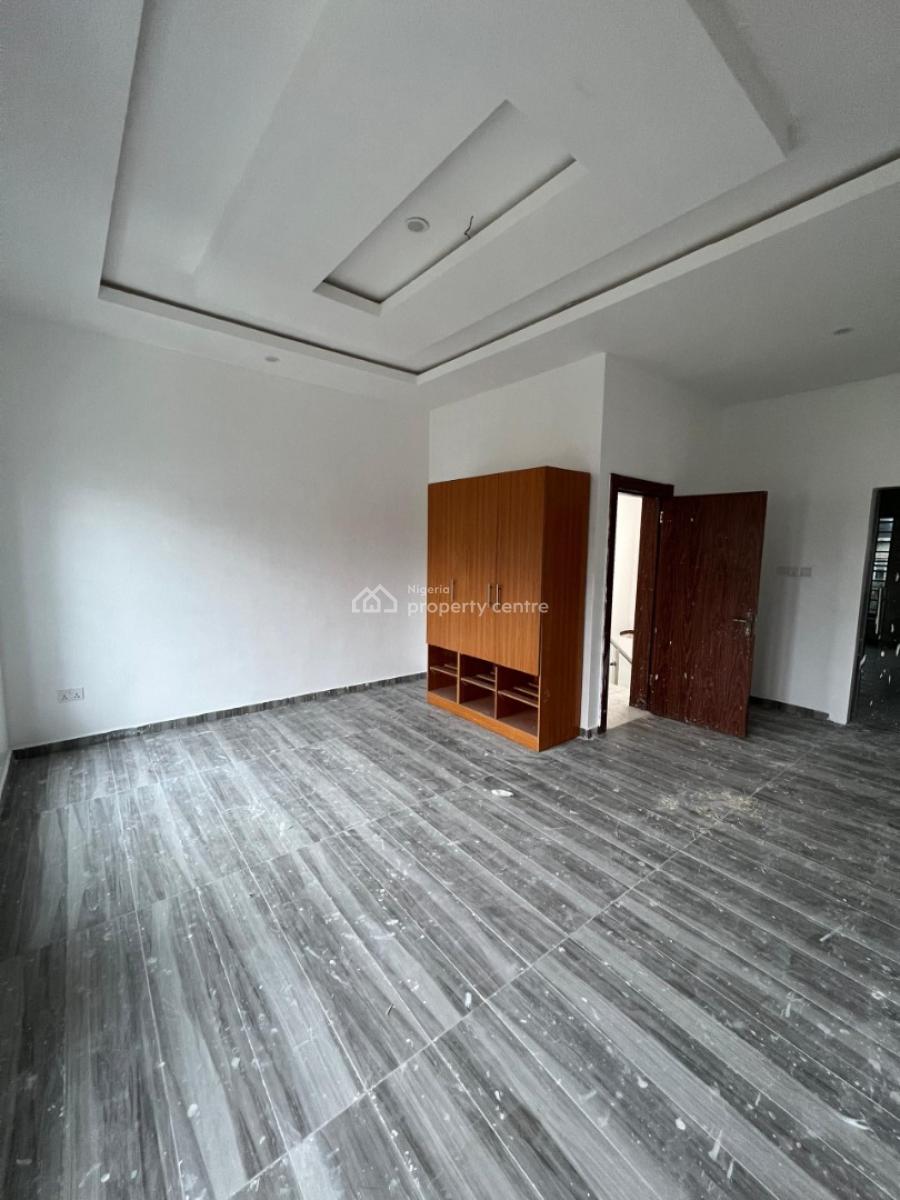 4-bedroom Semi-detached Duplex with Bq, Chevron Lekki Lagos, Lekki, Lagos, Semi-detached Duplex for Rent