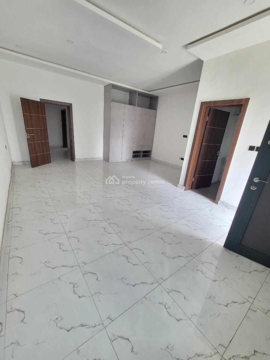 Luxurious and Spacious 4bedroom Terrace Duplex on 2 Floor, Mobil Road Ilaje Ajah, Ilaje, Ajah, Lagos, Terraced Duplex for Rent