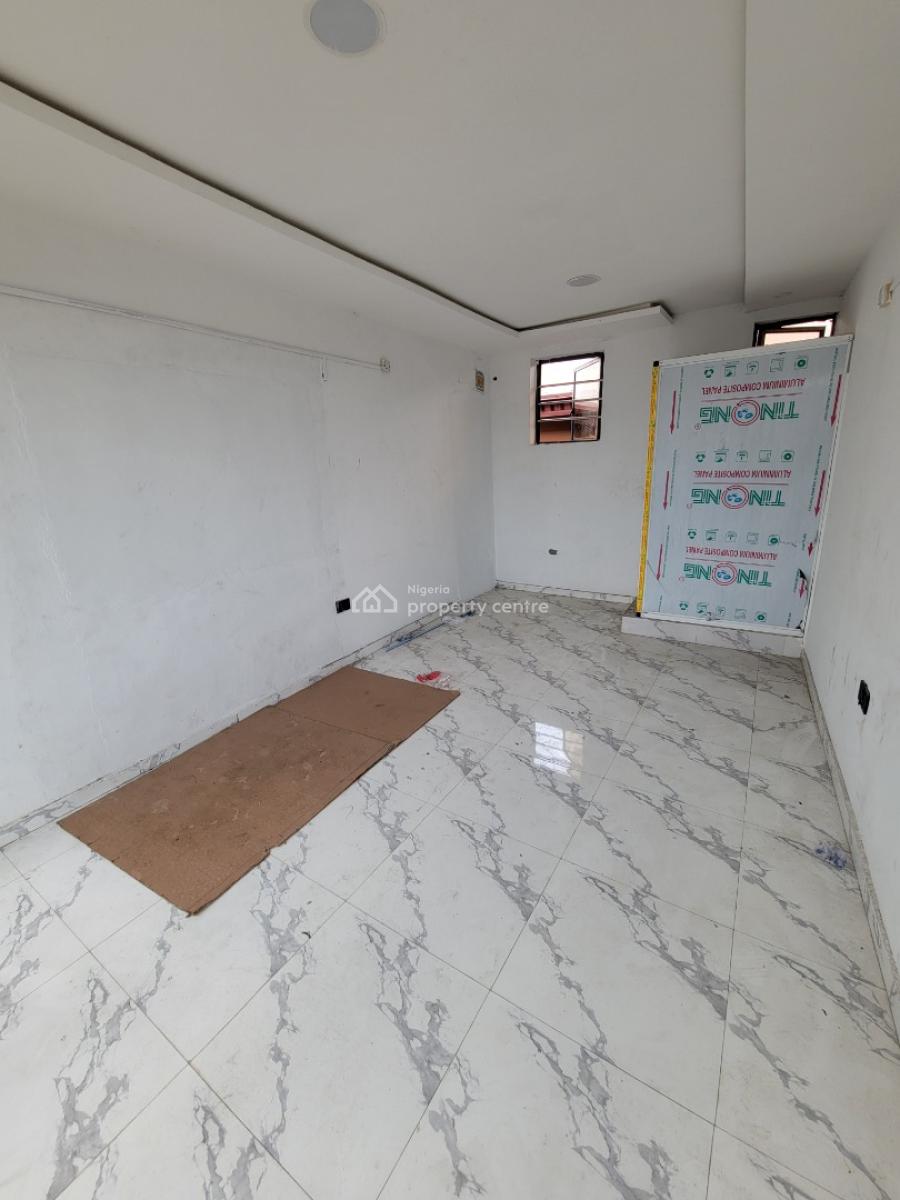 Sharp and Spacious Shop Facing The Road (upstairs), Ado Road, Ajah, Lagos, Shop for Rent