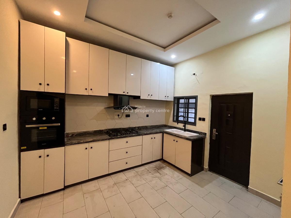 Newly Renovated Self Compound 4 Bedroom Terrace Duplex with Bq, Ilasan, Ikate, Lekki, Lagos, Terraced Duplex for Rent