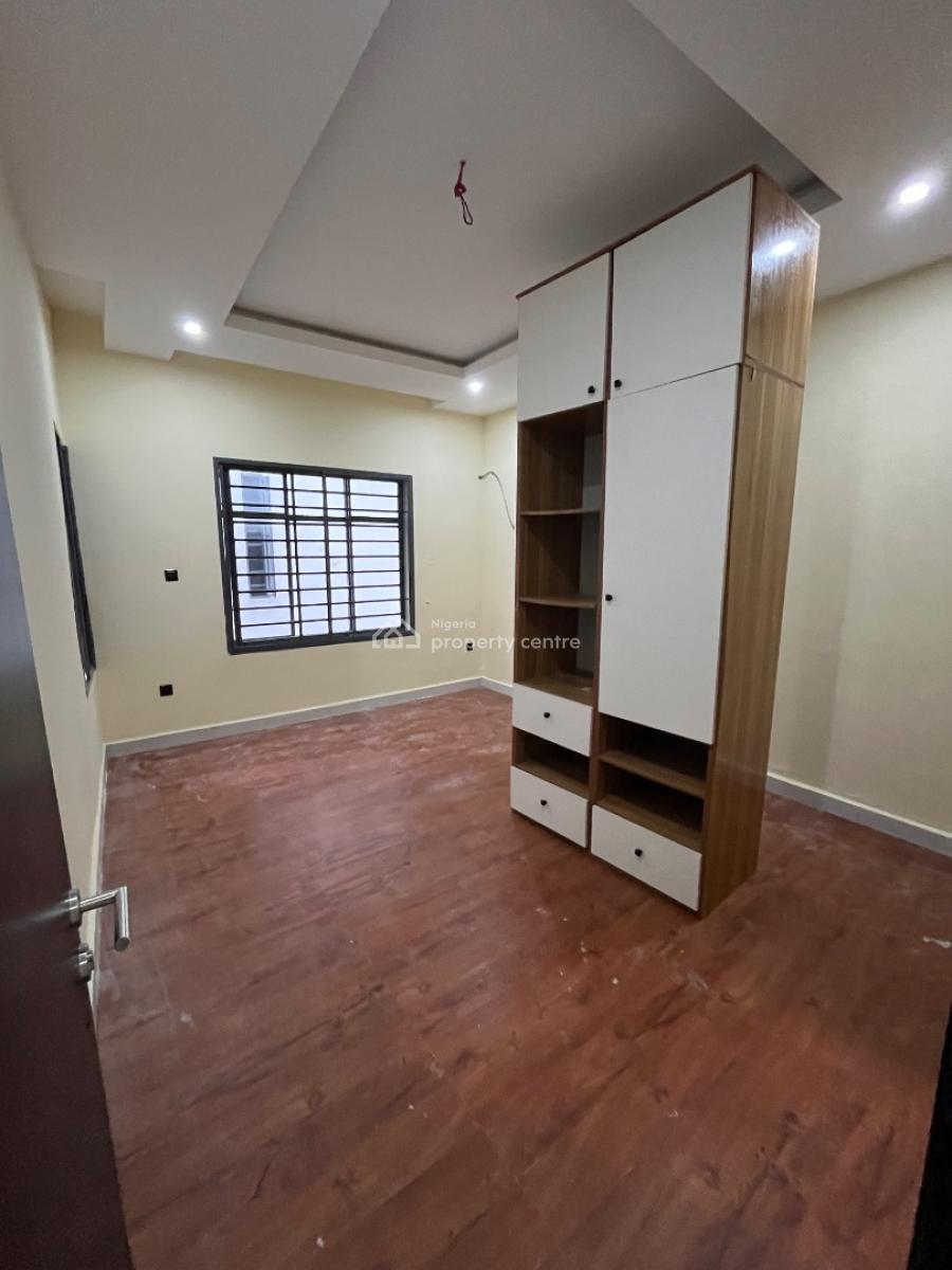 Newly Renovated Self Compound 4 Bedroom Terrace Duplex with Bq, Ilasan, Ikate, Lekki, Lagos, Terraced Duplex for Rent
