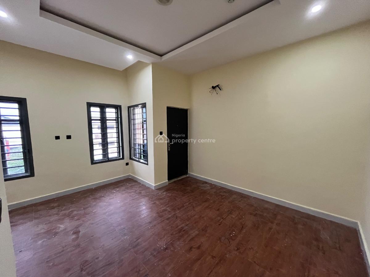 Newly Renovated Self Compound 4 Bedroom Terrace Duplex with Bq, Ilasan, Ikate, Lekki, Lagos, Terraced Duplex for Rent