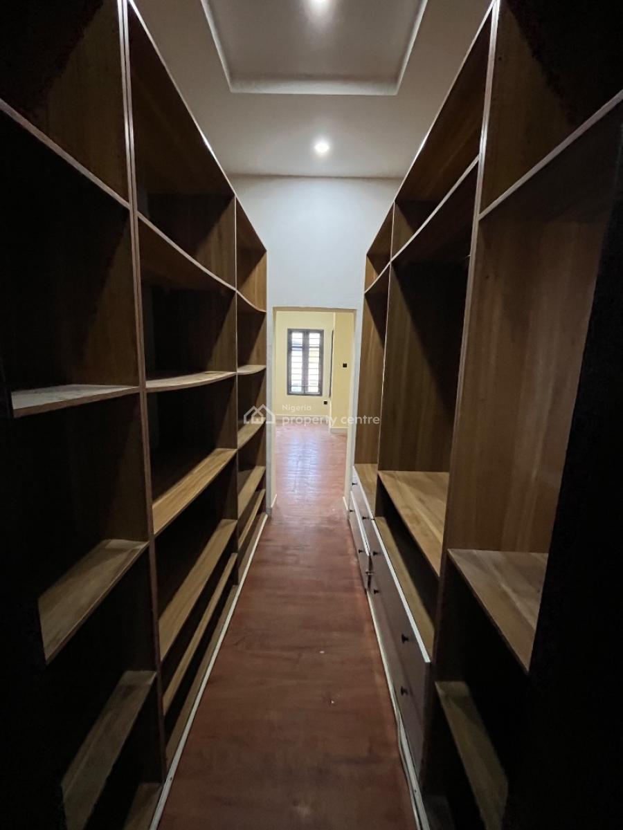 Newly Renovated Self Compound 4 Bedroom Terrace Duplex with Bq, Ilasan, Ikate, Lekki, Lagos, Terraced Duplex for Rent