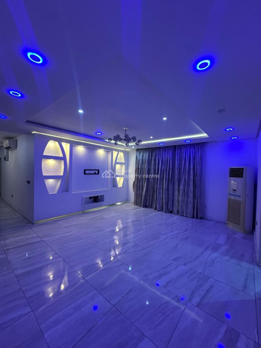 Luxury 3bedroom Apartment, Adjacent Omole Phase 1, Agidingbi, Ikeja, Lagos, Flat / Apartment for Rent