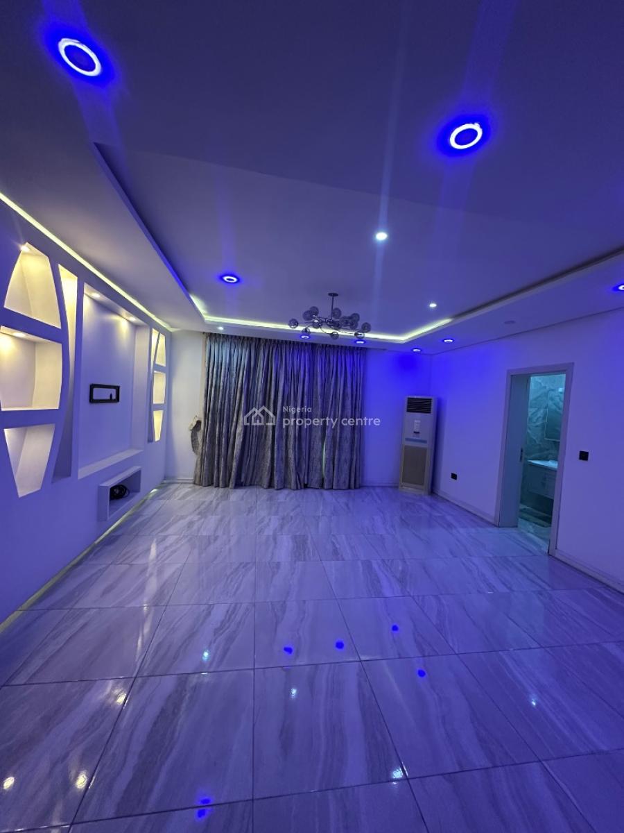 Luxury 3bedroom Apartment, Adjacent Omole Phase 1, Agidingbi, Ikeja, Lagos, Flat / Apartment for Rent