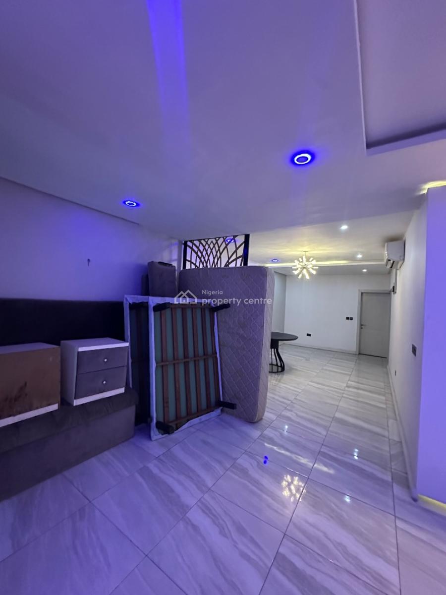 Luxury 3bedroom Apartment, Adjacent Omole Phase 1, Agidingbi, Ikeja, Lagos, Flat / Apartment for Rent
