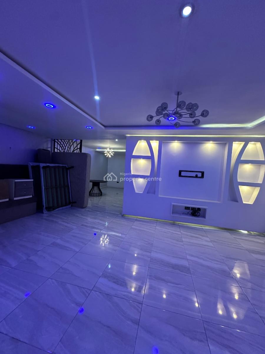 Luxury 3bedroom Apartment, Adjacent Omole Phase 1, Agidingbi, Ikeja, Lagos, Flat / Apartment for Rent