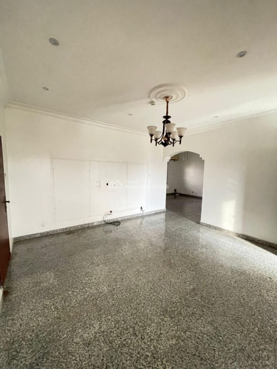 3 Bedroom Apartment in a Secured and Serene Estate, Off Admiralty Way ., Lekki Phase 1, Lekki, Lagos, Flat / Apartment for Rent