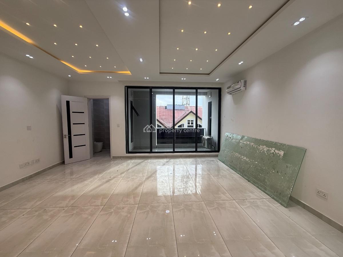 Newly Built 3 Bedroom Apartment with Maids Room, Lekki Phase 1, Lekki, Lagos, Flat / Apartment for Rent