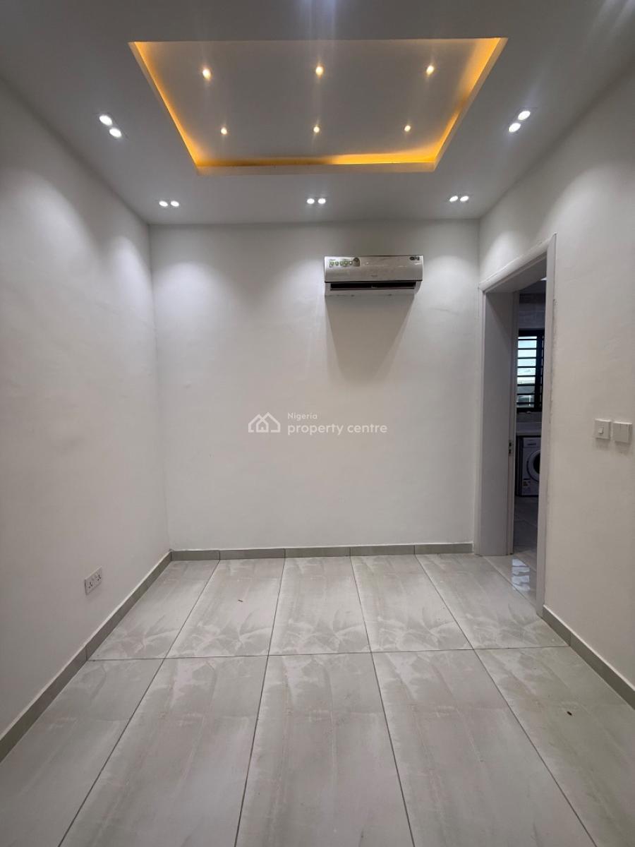 Newly Built 3 Bedroom Apartment with Maids Room, Lekki Phase 1, Lekki, Lagos, Flat / Apartment for Rent