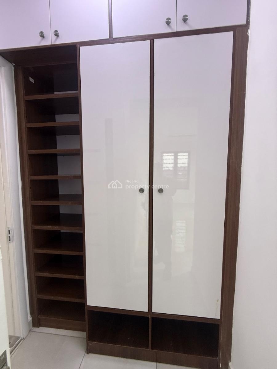 Newly Built 3 Bedroom Apartment with Maids Room, Lekki Phase 1, Lekki, Lagos, Flat / Apartment for Rent